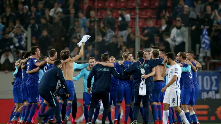 Vatreni slavili uz 'Ružu Hrvatsku': 'Dalić radi fenomenalno i svi igrači su uz njega. Nadamo se da u Rusiju idemo zajedno'