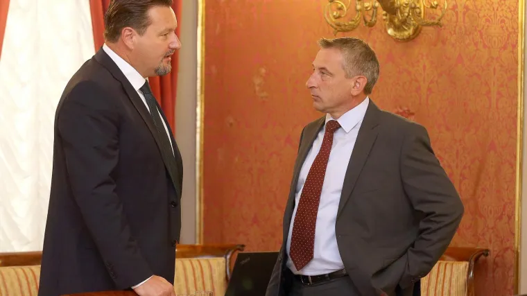 Stanove otete u komunizmu vratio bi za 10 godina