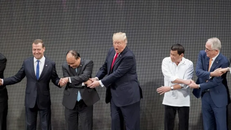 Zbog Trumpa i Medvedeva ovo će rukovanje zasigurno otići u povijest