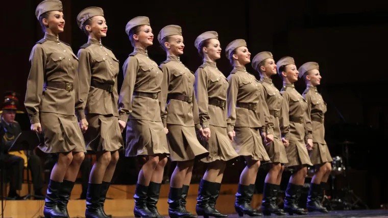 Publika vraćala zbor čak dva puta na bis