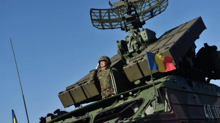 Zbog fotografiranja vojnih radara zabranili mu ulazak u zemlju na 15 godina