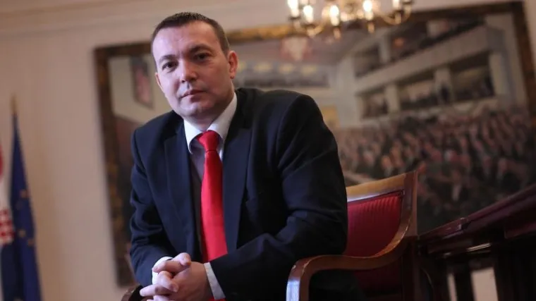 Arsen Bauk spasio Zorana Milanovića od izbacivanja iz SDP-a svojom nesebično&scaron;ću