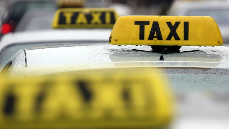 Stižu promjene za taksiste u Zakonu: legalizirat će se Uber, svi će moći voziti gdje požele