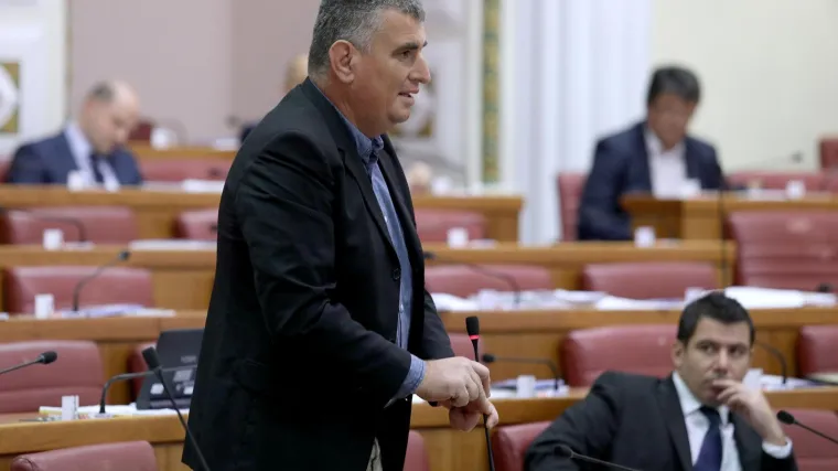 'Ovo je oporezivanje onih koji su isisali novac hrvatskih građana'