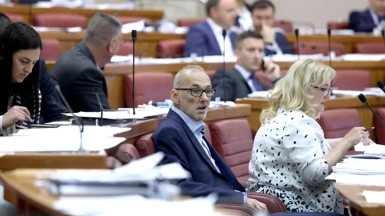 'Lokalni čelnici postaju nedodirljivi i nesmjenjivi'