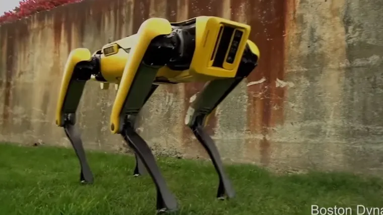 Bezglavi robot-pas SpotMini priuštit će vam noćne more