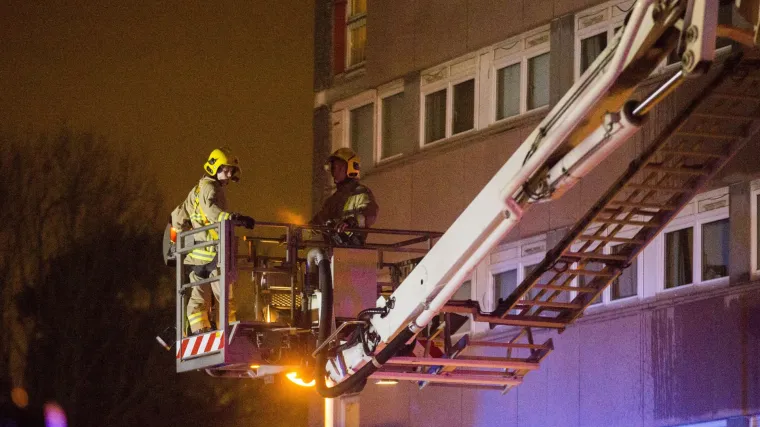 Nesvakida&scaron;nja intervencija vatrogasaca: sru&scaron;ili zid kuće da bi iznijeli ženu te&scaron;ku 490 kg