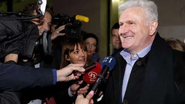 'Samo nekoliko dana prije predaje razgovarao je s hrvatskim svećenikom u Londonu'