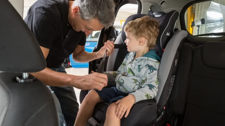 Veliki test autosjedalica pokazao da dvije ne izdrže sudar