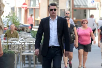 Bauk ga spasio, međutim dug mu je i dalje 'papren'