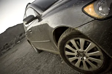 Profesionalni vozači savjetuju: bolje gume stavite na stražnje kotače