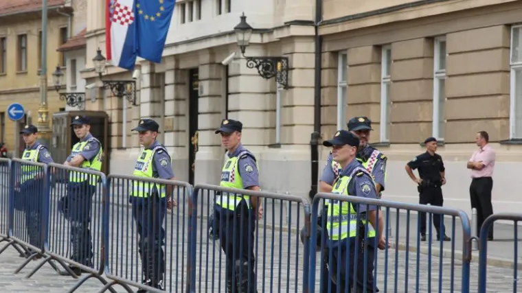 Hrvatski policajci bit će naoružani novim pu&scaron;kama potpuno proizvedenima u Hrvatskoj