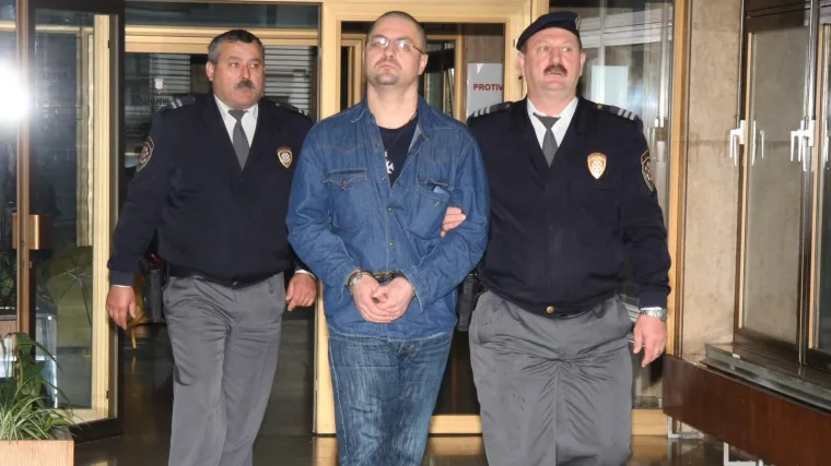 Pomahnitalom kriminalcu država jo&scaron; mora dati 100.000 kuna