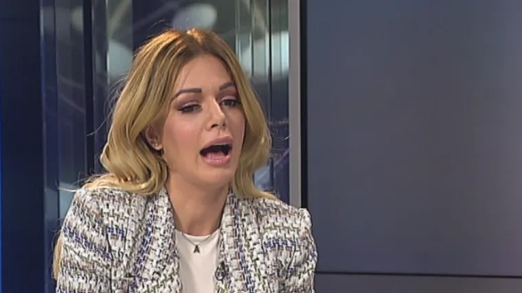 Aleksandra Dojčinović u Direktu: 'Predsjednica traži moje modne savjete i poslu&scaron;a ih'