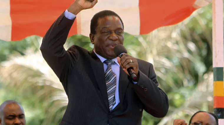 Mnangagwa bi u srijedu trebao biti imenovan privremenim predsjednikom Zimbabvea