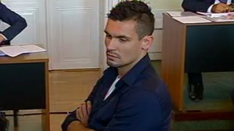 Vje&scaron;takinja za grafologiju o Lovrenovim potpisima: 'Nemoguće je da se osoba vi&scaron;e puta potpi&scaron;e na identičan način'