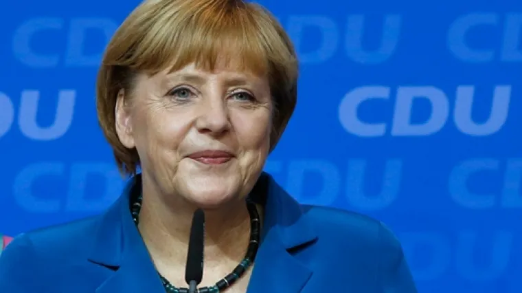 Merkel se nakon propasti pregovora u utorak suočava s izazovima u parlamentu