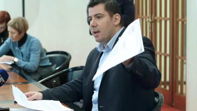 'Imam dokaz da je Ivica Todorić držao guvernera Rohatinskog u &scaron;aci'