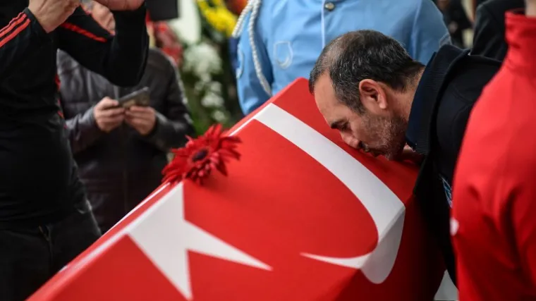 Svijet oplakuje odlazak sportskog velikana, a ova fotografija ru&scaron;i internet