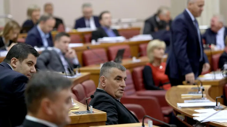 Sjednica Sabora mogla bi se 'otegnuti' do ranih jutarnjih sati, oporba jasna: 'Proračun nije razvojan, nema viziju'