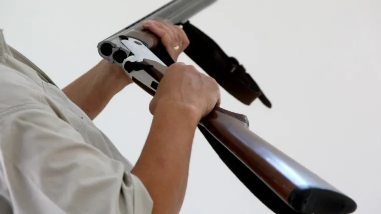 Detalji oko samoubojstva 15-godi&scaron;njaka: ubio se lovačkom pu&scaron;kom, a prije toga napisao opro&scaron;tajno pismo