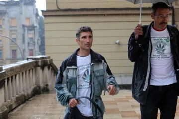 Oboljeli od multiple skleroze koji je uzgajao marihuanu mora u zatvor: 'Ne vjerujemo da mu je to bio samo lijek'