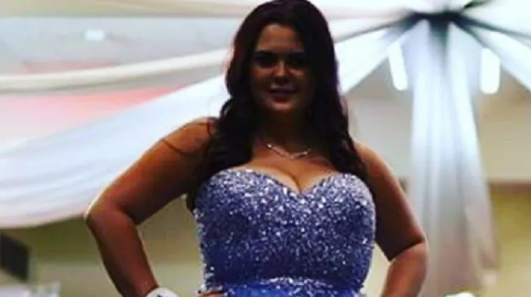 'Grudi mi neprestano rastu'