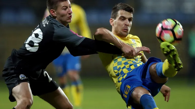 Utakmicu u Zapre&scaron;iću gledao nevjerojatno mali broj ljudi