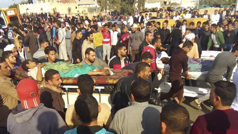 Detalji masakra u kojem je smrtno stradalo vi&scaron;e od 300 ljudi: napadači na egipatsku džamiju nosili zastavu IS-a