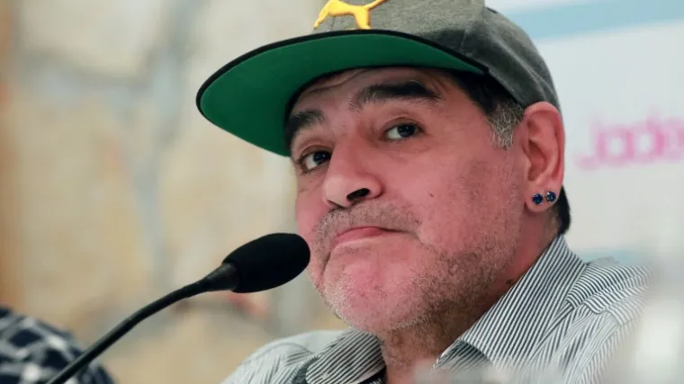 Maradona optužio kćeri da su mu ukrale milijune: 'Strpajte ih u zatvor!'