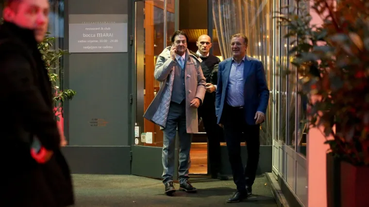 Ni&scaron;ta od Mi&scaron;kovićeve podr&scaron;ke &Scaron;imiću? Predsjednik NK Rijeke viđen u restoranu sa Zdravkom Mamićem