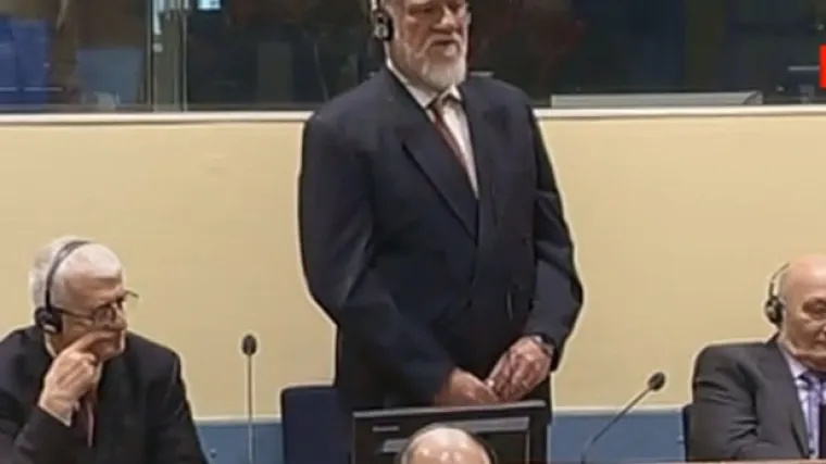 'Javljeno mi je da je general Praljak u vrlo te&scaron;kom stanju'