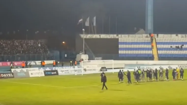 Kopić sam oti&scaron;ao do Torcide, igrači se nisu približavali ogradi