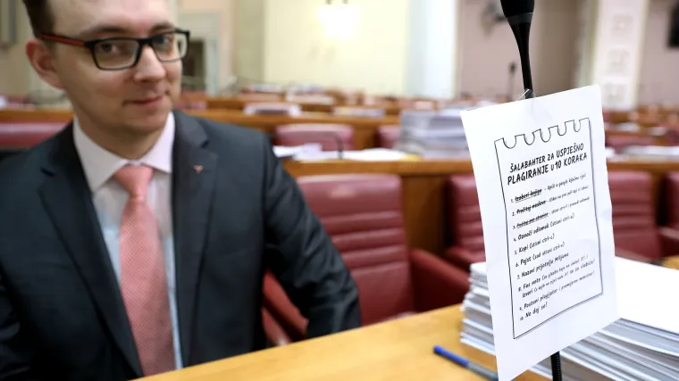 Glava&scaron;ević: &lsquo;&Scaron;ljivančanin je pobio troje članova moje obitelji i njegova je presuda travestija. Ali ja ipak po&scaron;tujem Ha&scaron;ki sud&rsquo;