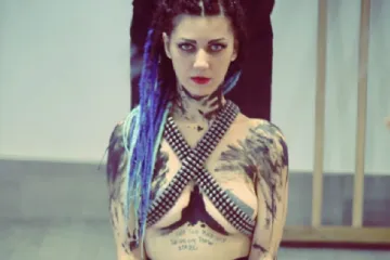 'Volim lateks i domino stil'