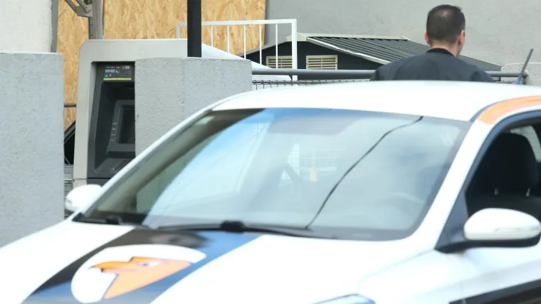 Policija prona&scaron;la ekipu koja je u Dugoj Resi pretukla maloljetnika te ga te&scaron;ko ozlijedila