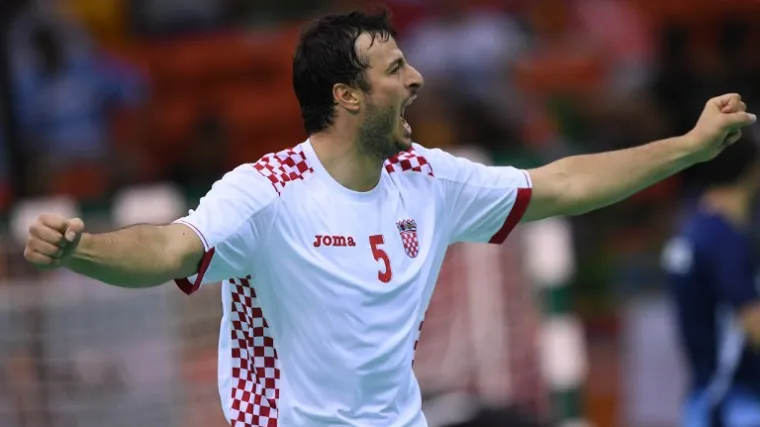 Tribine su proključale kad je u dvoranu stupio kapetan Kiela i hrvatske reprezentacije