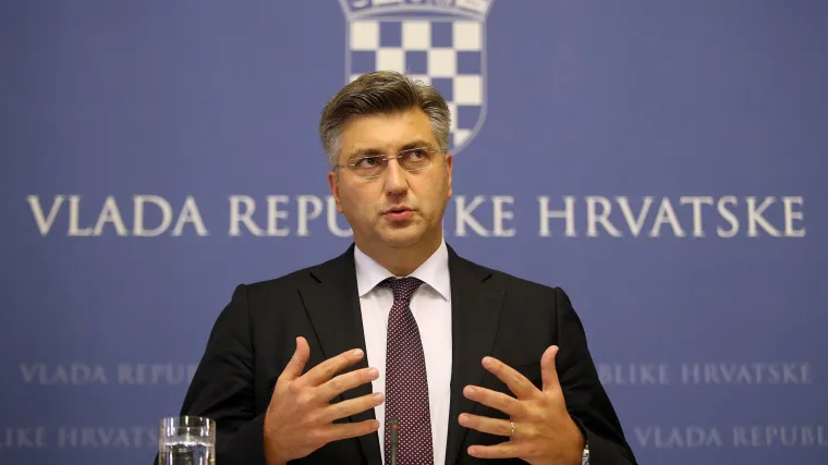 Nakon reakcija iz Europe, Andrej Plenković ublažio svoju izjavu o ha&scaron;koj presudi - Hrvatska danas presudu po&scaron;tuje