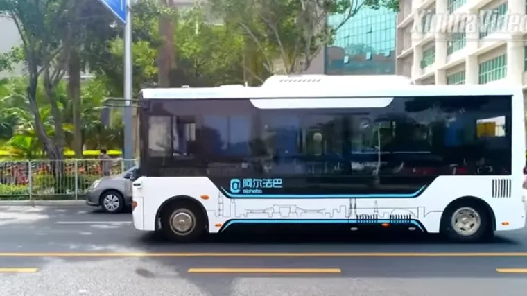 Kina krenula s eksperimentom samovozećih autobusa: u gradu Shenzenu četiri ih pu&scaron;tena u promet