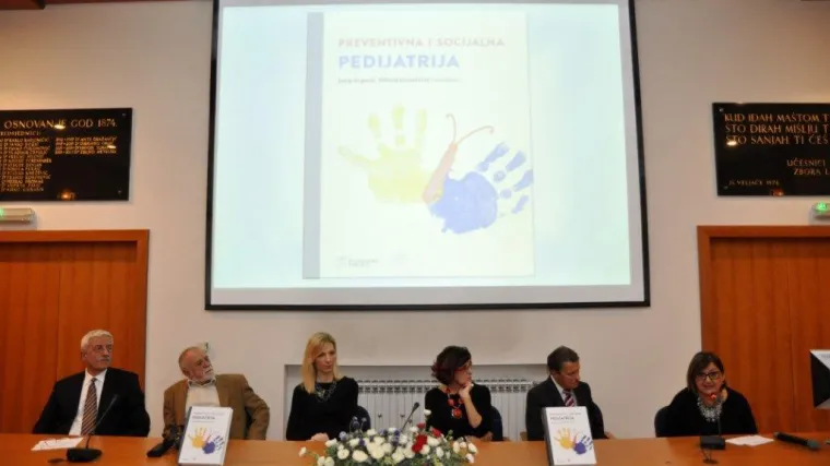 Predstavljen sveučili&scaron;ni udžbenik Preventivne i socijalne pedijatrije