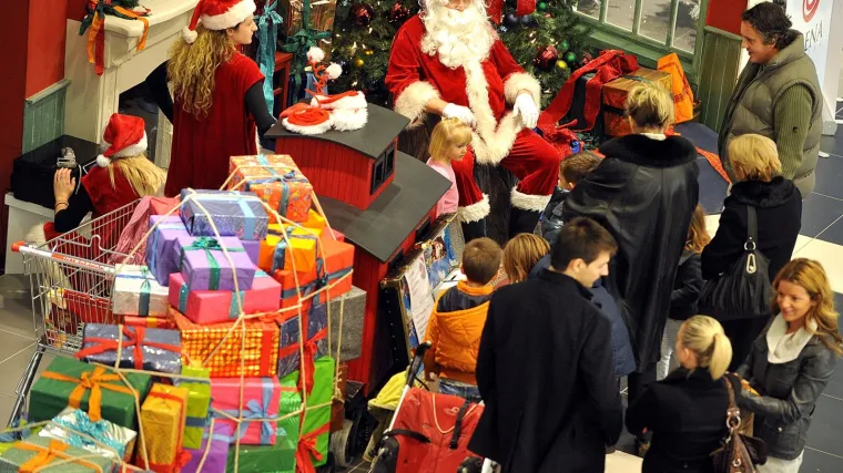 Evo koliko zaposlenima daje država, a koliko privatnici. Njemačka tvrtka je rekorder u Hrvatskoj