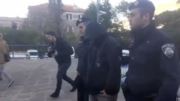 Zbog proizvodnje i trgovine drogom privedena tri mu&scaron;karca