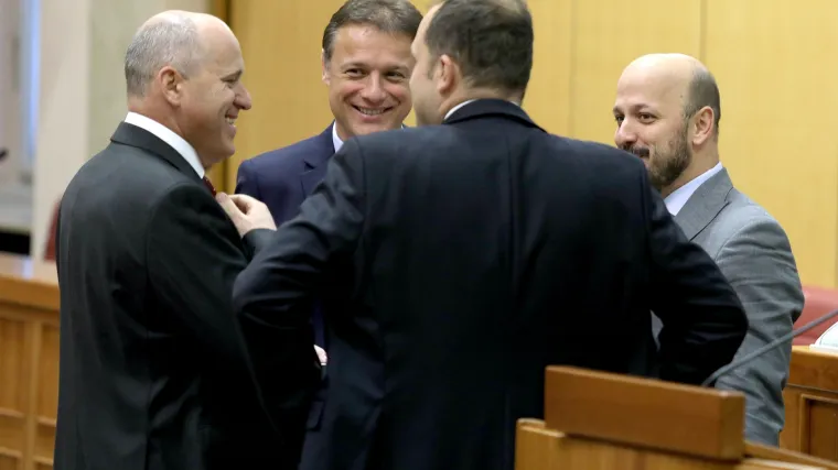 Ipak bez novčanih kazni za vrijeđanje u Saboru, ali HDZ ipak sprema promjene: donosimo koje!