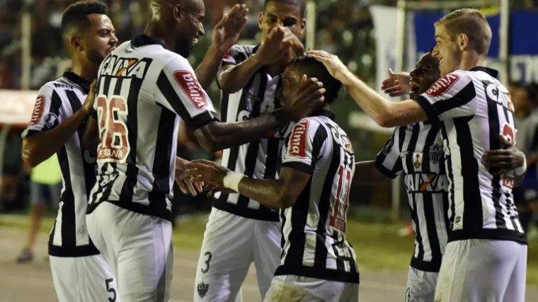 Direktno iz kornera, s centra ili iz voleja - venecuelanski igrač može sve