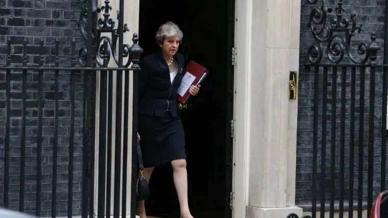 Uhićena dvojica mladića koji su je planirali raznijeti bombom