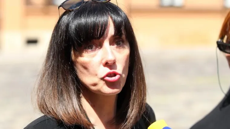 'Dajte jasne upute učenicima što treba, a što ne treba biti u školskoj torbi'