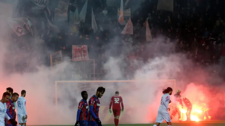 HNS opalio Bijele po džepu zbog rasističkog ispada Torcide