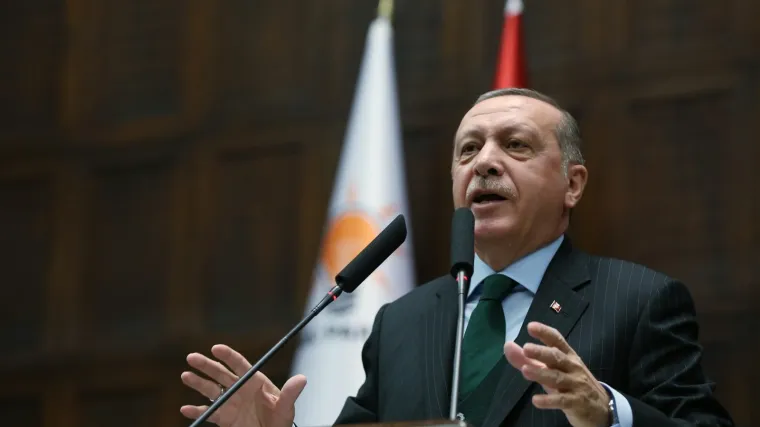 Erdogan na početku povijesnog posjeta Ateni s domaćinima razmijenio optužbe