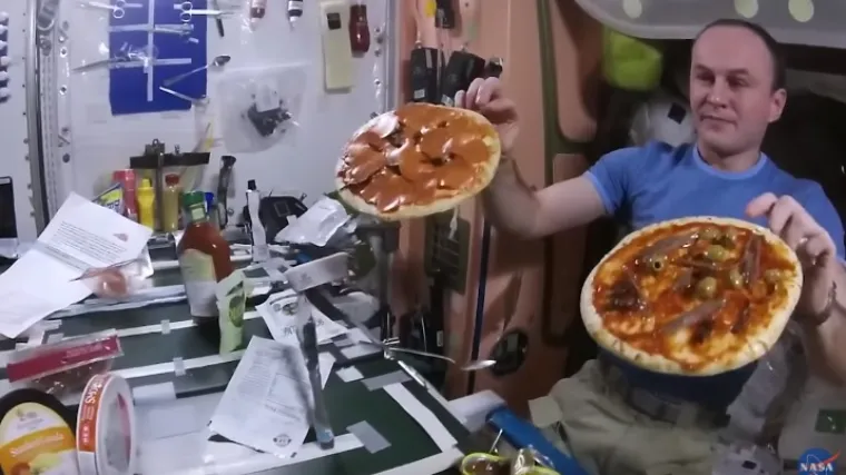 Astronauti pripremili neočekivano ukusnu deliciju u bestežinskom stanju