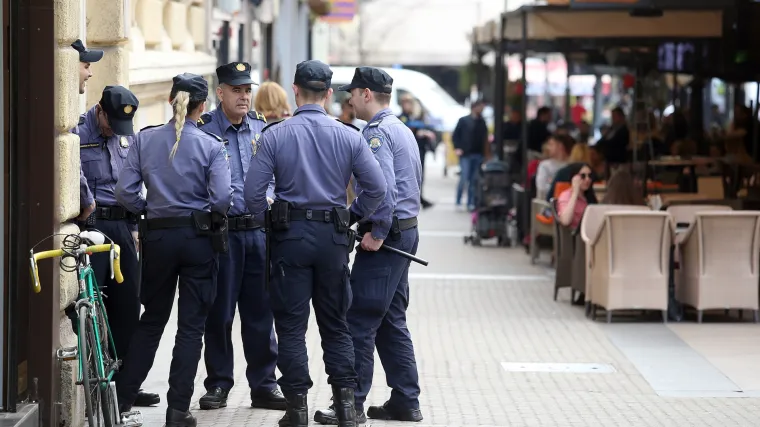 Stižu plaće, ni&scaron;ta od &scaron;trajka policije: 'Upravo potvrđeno, isplata počinje u 10,00 sati'